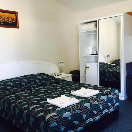 Springsure Overlander Motel Exterior photo