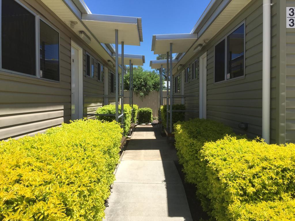 Springsure Overlander Motel Exterior photo