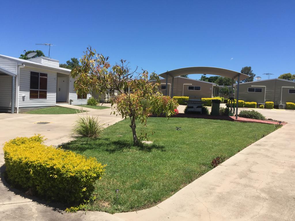 Springsure Overlander Motel Exterior photo